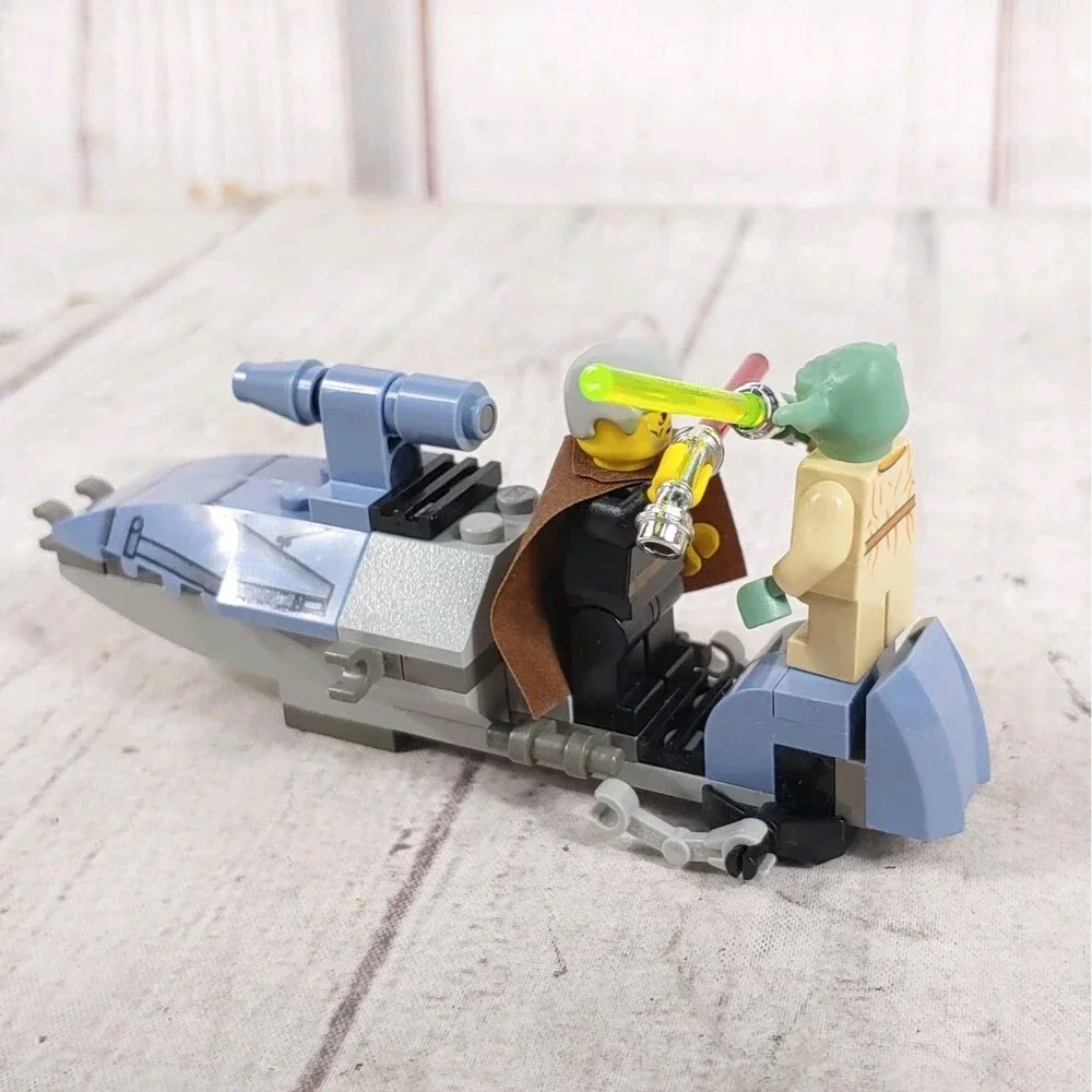 LEGO Star Wars 7103 Jedi Duel INCOMPLETE Yoda Dooku Lightsabers 2002 - No Manual